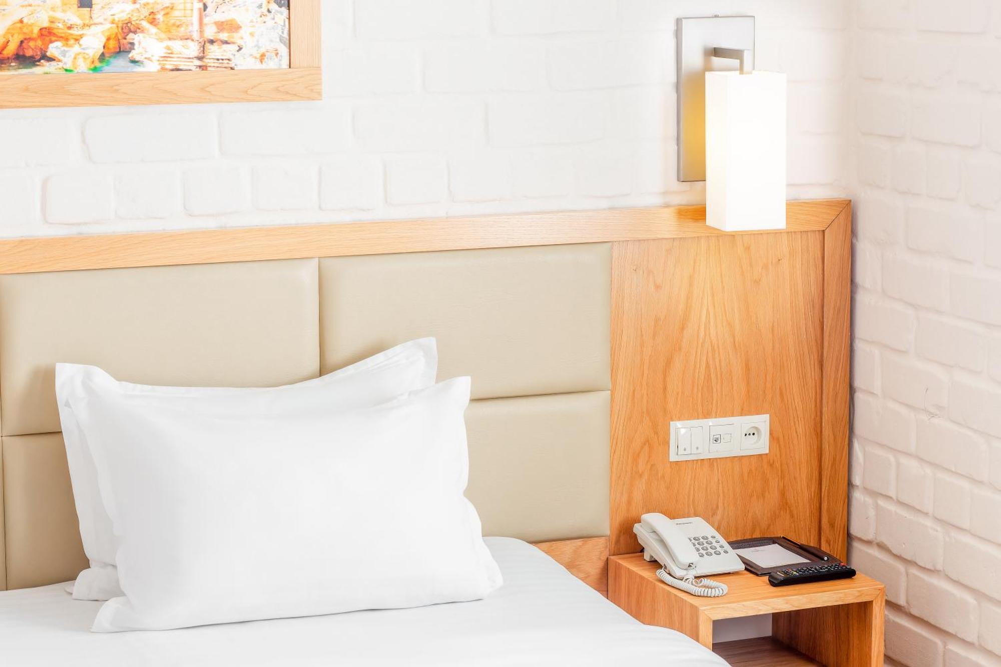 Praga Hotel タシュケント エクステリア 写真