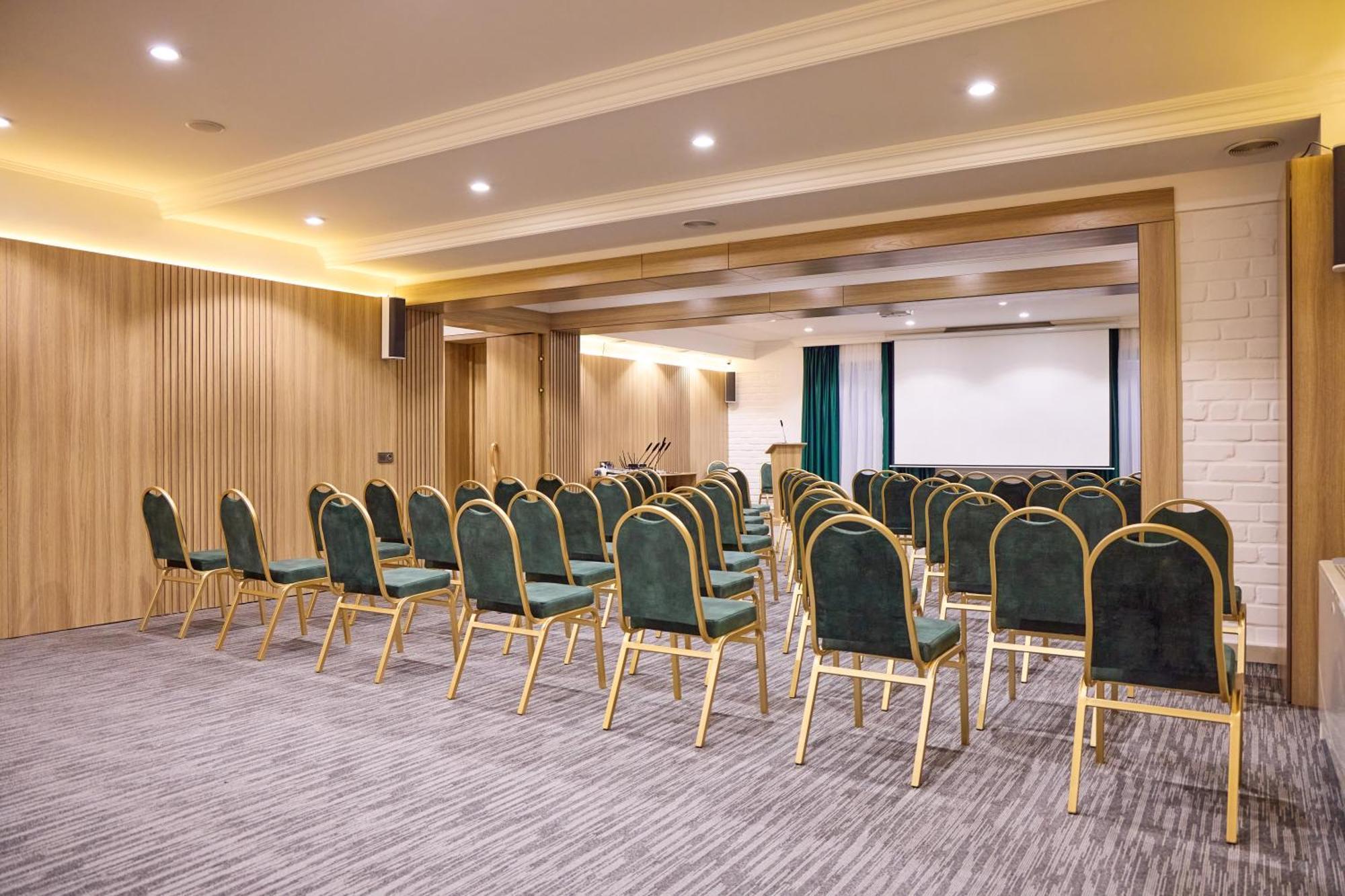 Praga Hotel タシュケント エクステリア 写真